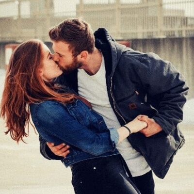 Tips To Create The Perfect Kissing Mood
